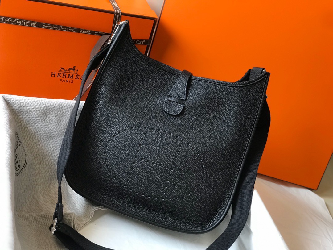 Hermès Evelyne